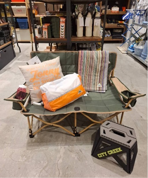 【限定品】Coleman × niko and.. CITY CREEK ベンチ 限定品】Coleman × niko and.. CITY CREEK ベンチ