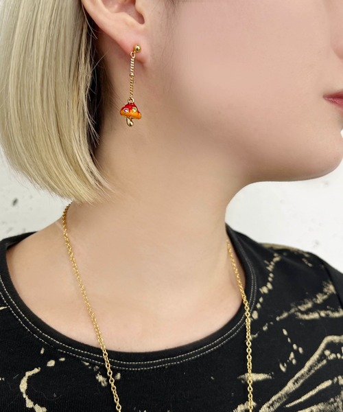 ANNA SUI　ピアス アナ スイ（ANNA SUI）/蝶モチーフ 2WAYピアス / アナスイの通販