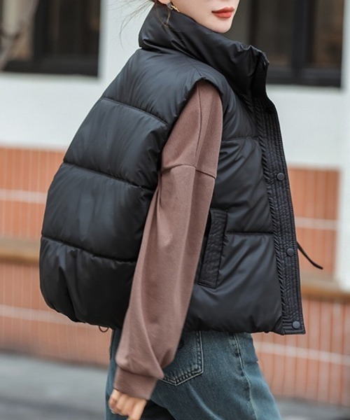 IENA 黒 ダウンベスト スタンドカラー IENA（イエナ）の「LIMONTA ダウンベスト（ダウンベスト）」 - WEAR