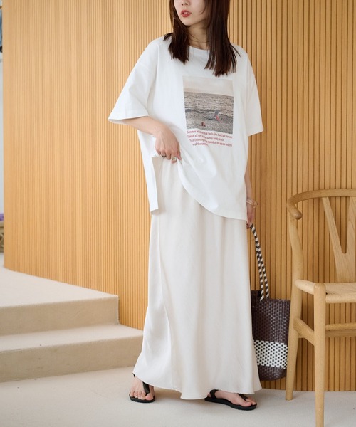 スカート 「−3kg見え／14色展開」スタイルアップサテンスカートの画像