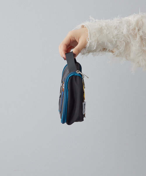 【新品未開封】イアパピヨネ✖️PEZ ワッペントラベルポーチ　ブラック ear PAPILLONNER 「PEZ(ペッツ)×ear」ワッペントラベルポーチ