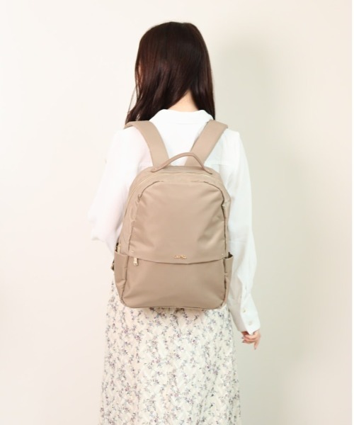 【新品】ローラアシュレイ　LAURA ASHLEY リュック　デイバック LAURA ASHLEY ローラアシュレイ リュック レディース 女性