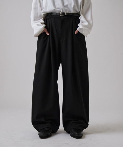 【美品】Lui’s カーブスラックス　M　メンズ　パンツ Lui's（ルイス） スラックス アクティブカーブパンツ メンズ