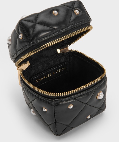 CHARLES ＆ KEITH（チャールズ&キース） ポーチ Janie マイクロ