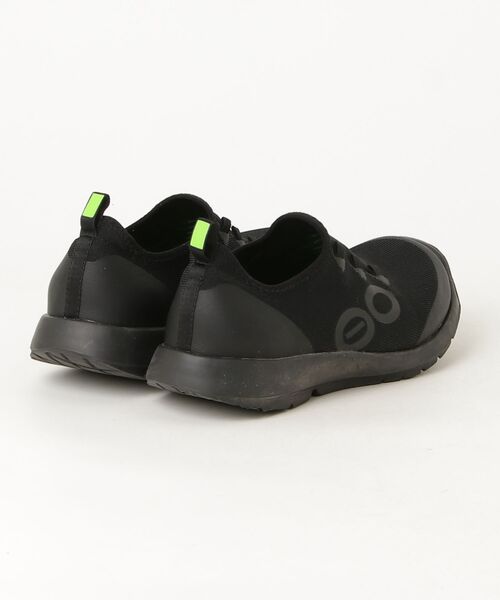 「OOFOS」 ローカットスニーカー 24cm ブラック レディース_画像2