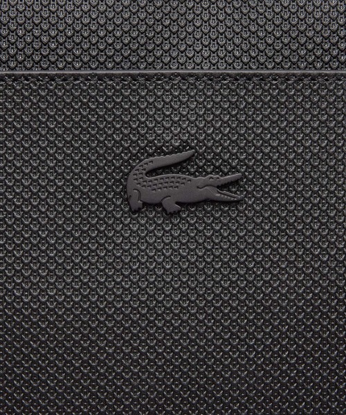 LACOSTE ブラック レザー　ショルダーバッグ　2way トリプルジップ LACOSTE ブラック レザー ショルダーバッグ 2way トリプルジップ