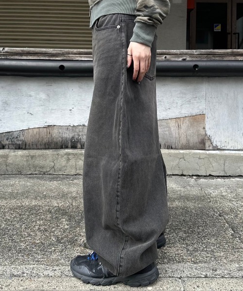 Chikashitsu+（チカシツプラス） ワイドパンツ ジーンズ 「Chikashitsu 