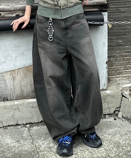 Chikashitsu+（チカシツプラス） ワイドパンツ ジーンズ 「Chikashitsu