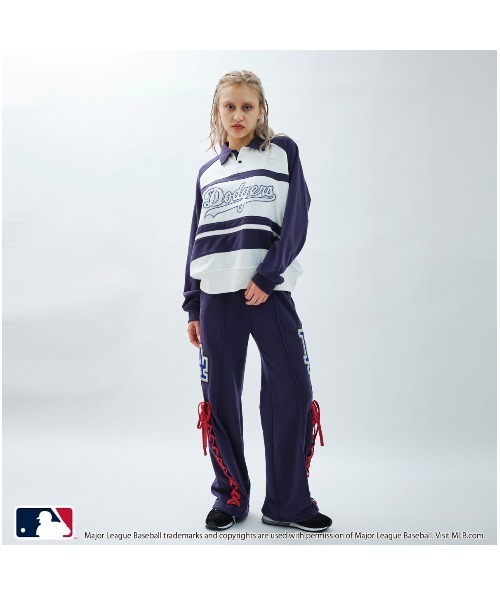 トレーナー スウェット atmos pink MLB Big Silhouette Sweat Shirt / アトモス ピンク エムエルビー ビッグ MLB トレーナー スウェット atmos pink Big Silhouette Sweat