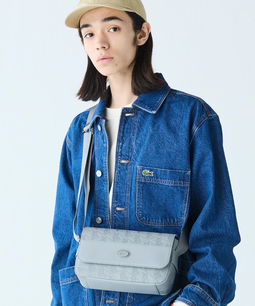 【LACOSTE】モノグラム レザーフラップクローズサッチェルバッグ ラコステ LACOSTE モノグラム レザーフラップクローズサッチェル