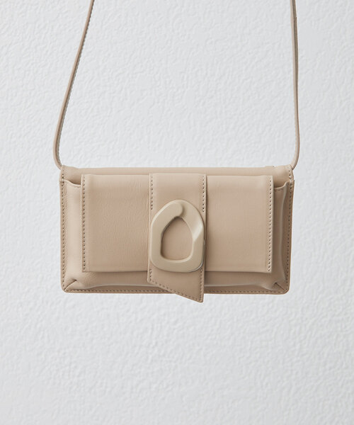 ear PAPILLONNER  シンプルモバイルウォレットショルダーバッグ ear PAPILLONNER 財布 パーツ付き横型モバイルウォレット