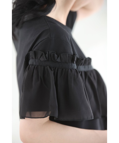 tシャツ （黒）流れるアシンメトリーフリルラインのカットソートップス レディース cawaii tシャツ （黒）流れるアシンメトリーフリルラインの