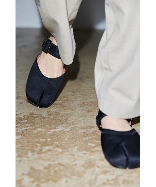 「un/neu」 フラットサンダル SMALL レッド レディース_画像6