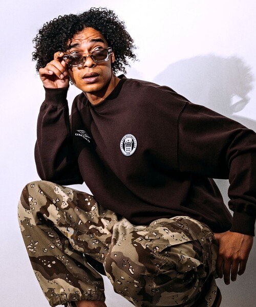 【入手困難】アンブロxマンユナイテッド　スウェットシャツ プルオーバー L 入手困難】アンブロxマンユナイテッド スウェットシャツ プルオーバー