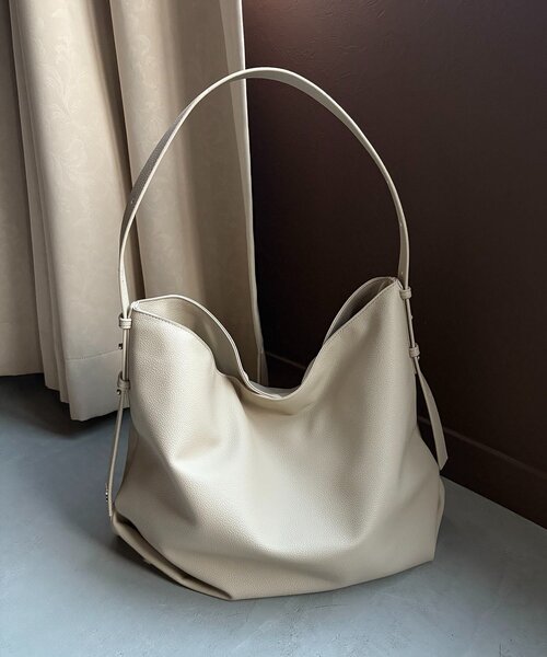 CAPRICIEUX LE'MAGE(カプリシューレマージュ) ショルダーバッグ CAPRICIEUX LE'MAGE(カプリシューレマージュ) ショルダーバッグ