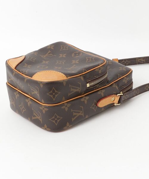 Louis Vuitton レザー ショルダーバッグ ブラウン LOUIS VUITTON（ルイ・ヴィトン） ショルダーバッグ - ブラウン