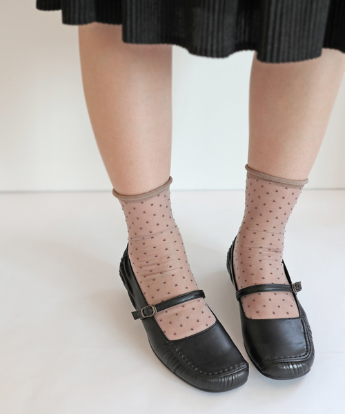 MODE KAORI（モードカオリ） パンプス 甲ストラップスクエアトゥ 