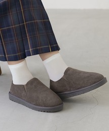 mooimooi（モーイモーイ） スリッポン 撥水 フェイクムートン