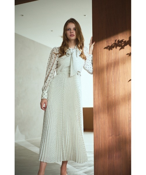 Estella.K ワンピース Allaria Pleated Dress ドットタイプリーツ