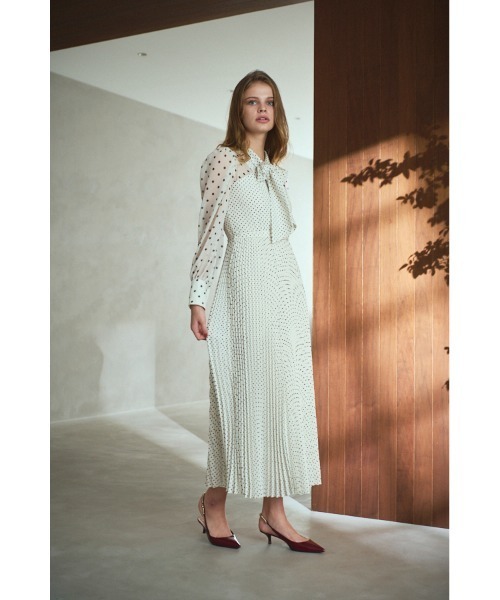 Estella.K ワンピース Allaria Pleated Dress ドットタイプリーツ
