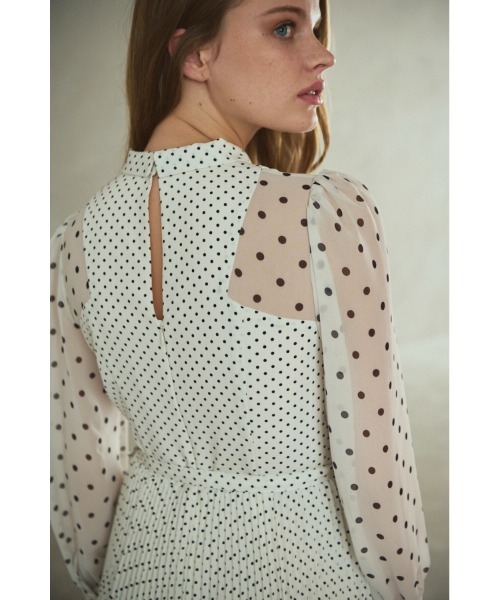 Estella.K ワンピース Allaria Pleated Dress ドットタイプリーツ