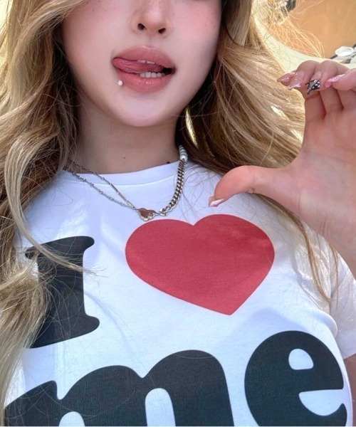 SHEENA（シーナ） tシャツ I love meロゴプリントコンパクトTシャツ