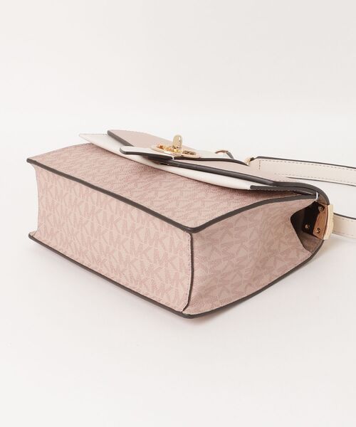 MICHAEL KORS ピンク ショルダーバッグ MICHAEL KORS（マイケルコース） ショルダーバッグ - ピンク