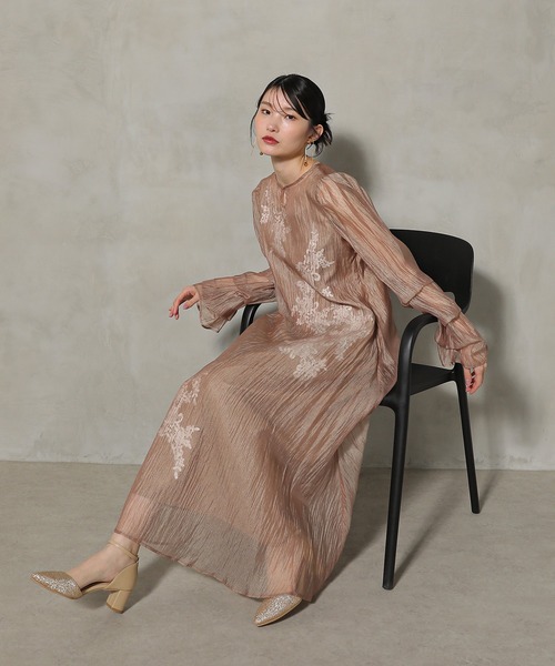 「Kana」 長袖ワンピース M モカ レディース_画像6