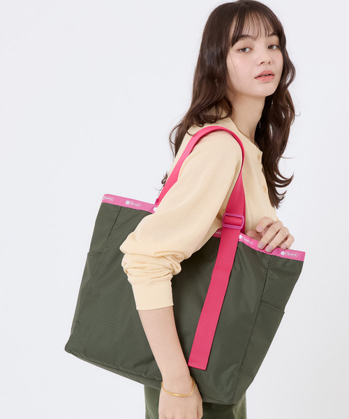 【新品】LeSportsacレスポートサック　レディース　トートバッグ　ハンド LeSportsac（レスポートサック） トートバッグ 大きめ LG HANDLE ADJ
