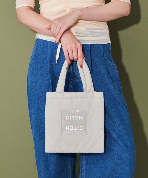 ロゴパッチパデッドトートバッグ CITEN｜<CITEN>パデッド クリア ロゴ トートバッグ | Rakuten
