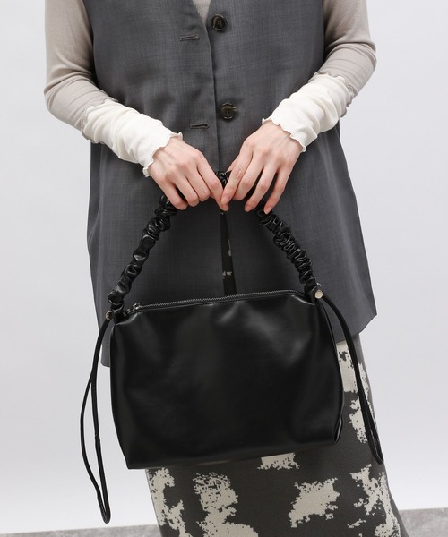 LAKOLE（ラコレ） ショルダーバッグ バッグ 2WAYギャザーショルダー