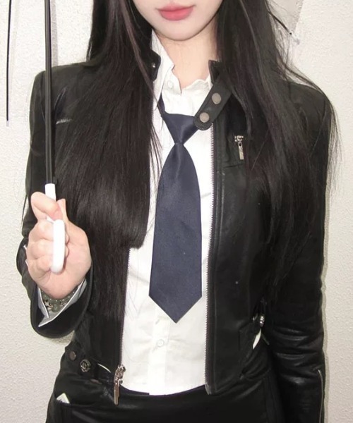 Diiva フェイクレザージャケット ブラック FAKE LEATHER JACKET – DIIVA