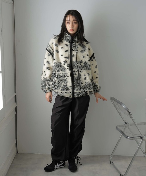 Girly Doll（ガーリードール） コート アウター ペイズリー柄フリース