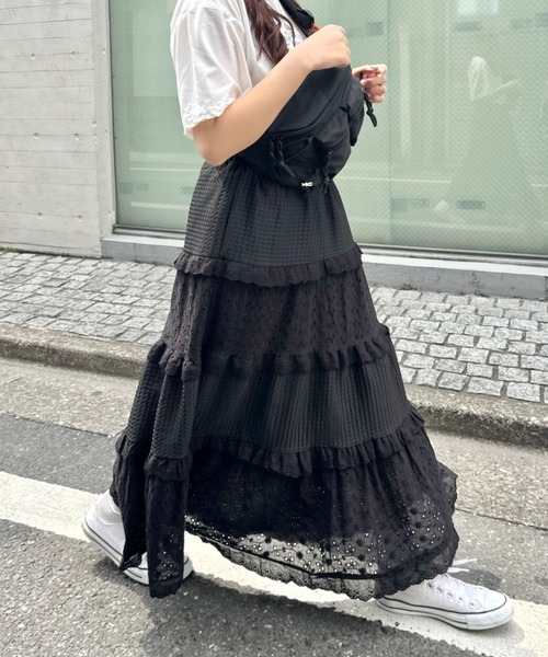 SOLLON.（ソルロン） スカート コットンフラワーレースフリルスカート