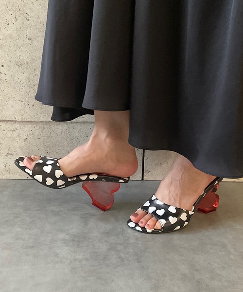 Jeffrey Campbell（ジェフリーキャンベル） サンダル ハートモチーフ