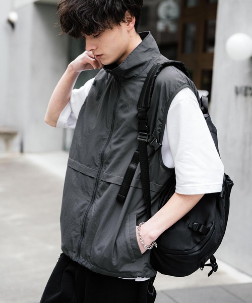 新品同様 ADRER ZOZOTOWN : メンズ ブラック MEDIUM ベスト 「ADRER」 ジャケット・アウター