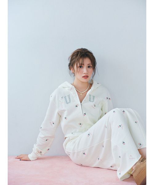 FURFUR（ファーファー） スカート フラワー刺繍スウェットスカート