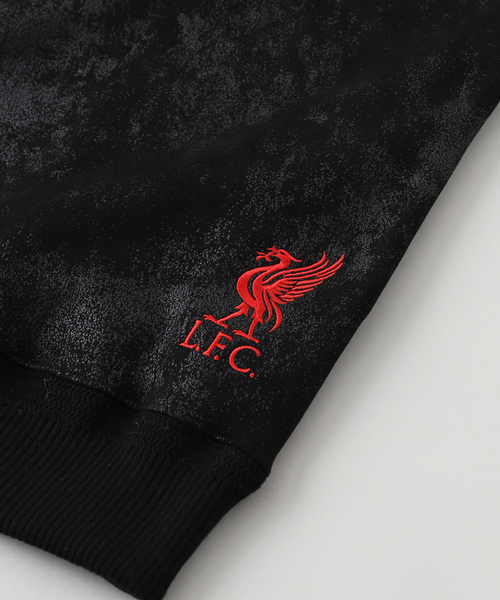 リヴァプールFC　FAKE LEATHER EMBOSS PRINT Tシャツ Liverpool FC / リバプール FC】FAKE LEATHER EMBOSS PRINT Tシャツ（T