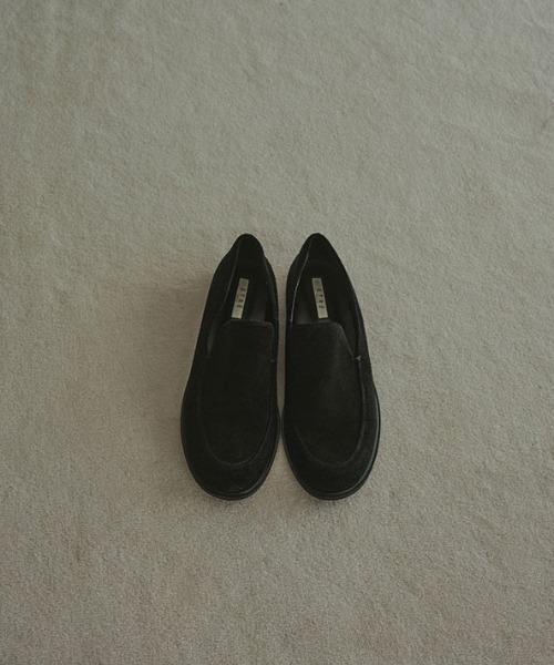 【新品】ETRE TOKYOドレザーフラットローファー ブラック　サイズ37 新品】ETRE TOKYOドレザーフラットローファー ブラック サイズ37
