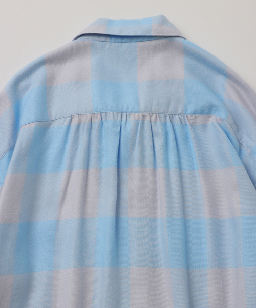 シャツ 「FOLL / フォル」summer modal check open collar shirt メンズの画像