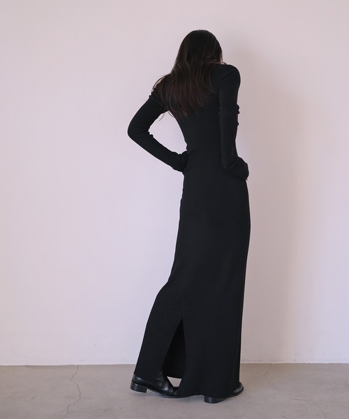 「AKTE」 ニットワンピース TALL カーキ レディース_画像6