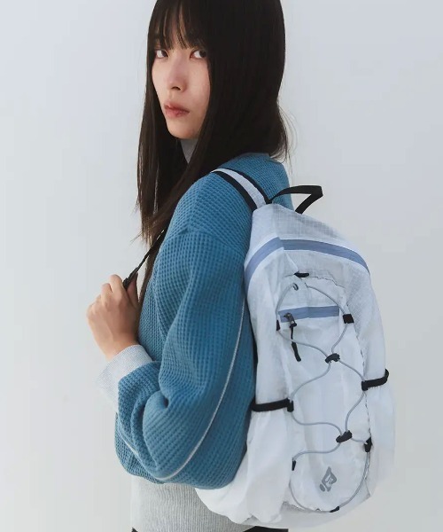 デイバック リュック HEISANブランド直輸入正規品//折りたためる