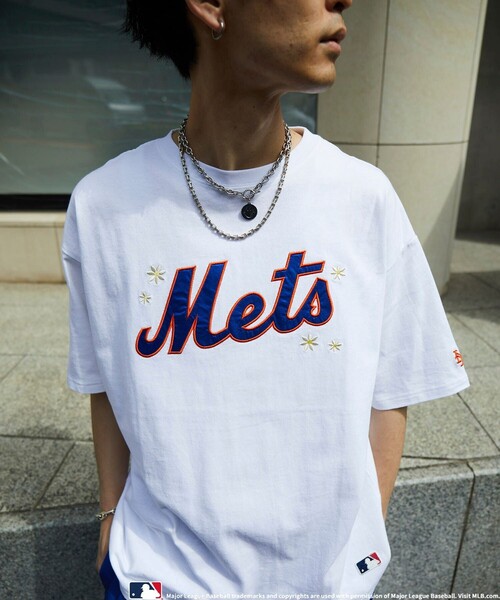 Tシャツ Tシャツ Mlb エムエルビー 別注 デイジー刺繍メッツtシャツ グラフィックt ユニセックス フラワー刺繍 ビッグシルエット ベースボー Zozotown Paypayモール店 通販 Paypayモール