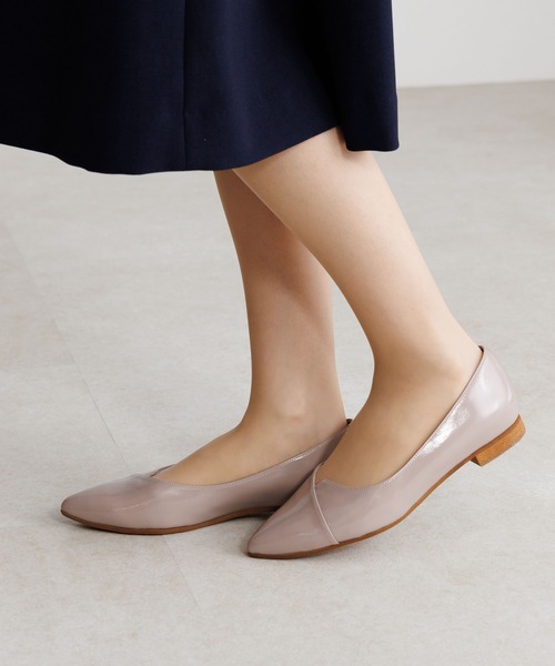 パンプス 「Made in Japan」アシンメトリーVカットフラットパンプス/641316の画像