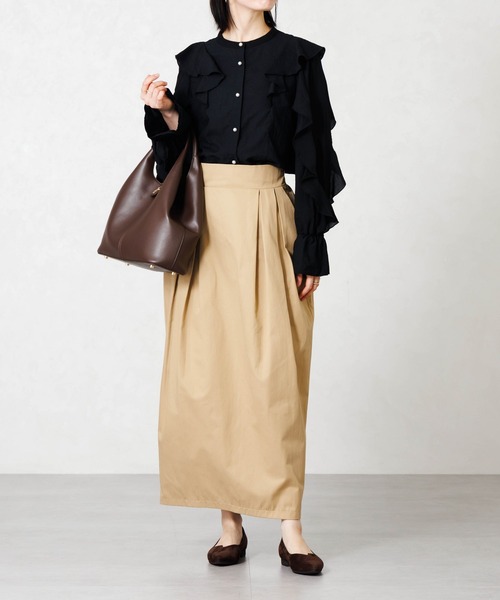 HIMIKO パンプス 「Made in Japan」アシンメトリーVカットフラット
