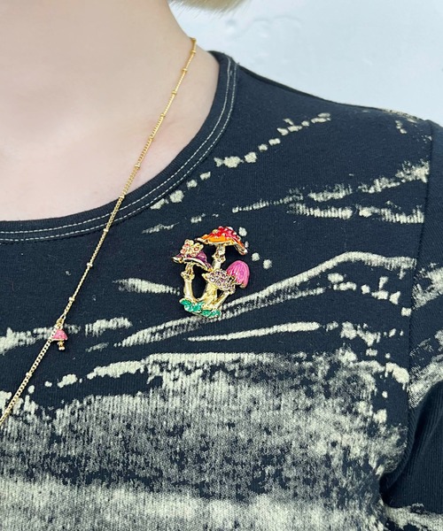 ANNA SUI（アナスイ） ブローチ きのこモチーフ ブローチ レディース
