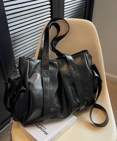 極美品 土屋鞄 ボストンバッグ 2way ショルダー 大容量 lilful ボストンバッグ 「大容量」マルチポケット 2WAY ボストン