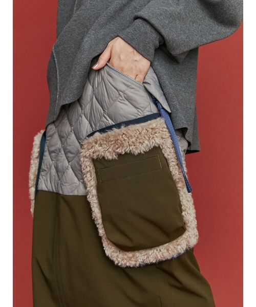 スカート UN3D OUT SEAM SATIN SK s-l1200.jpg
