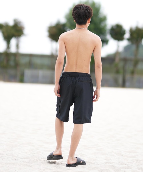 展開店舗限定 NIKE ナイキ スイムショーツ 水陸両用 水着 ブラック L 大人のNIKE】今年の夏も「フリークス ストア × ナイキ スイム