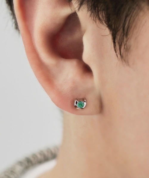 4℃ HOMME+（ヨンドシーオムプラス） ピアス 「5月誕生石」シルバー
